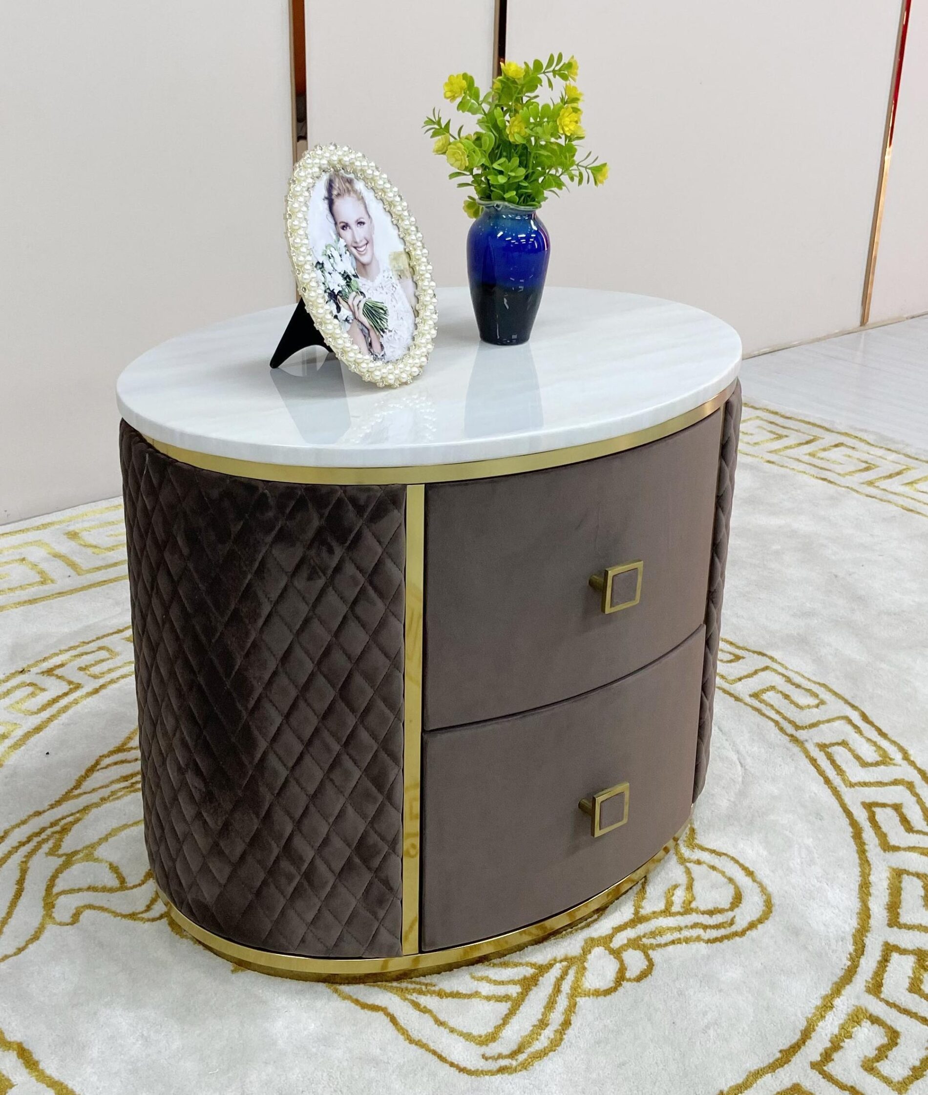 Corner Table: BS006